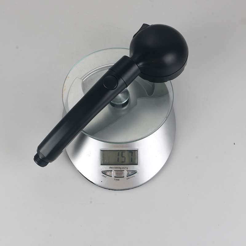 Welke materialen worden vaak gebruikt om plastic douchekoppen te maken?