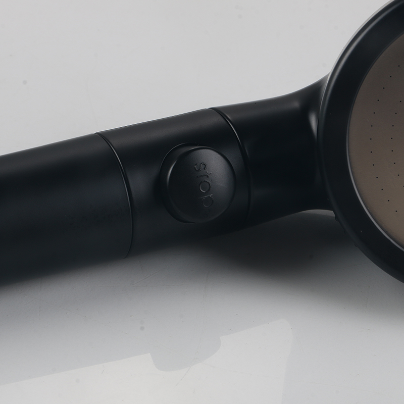 Japanse zwarte douchekop